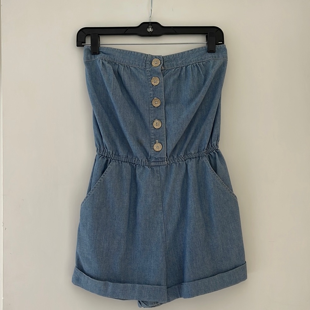 ♻️DONATED DEC. 2023♻️ 
Twelfth Street by Cynthia Vincent soft Denim Romper
